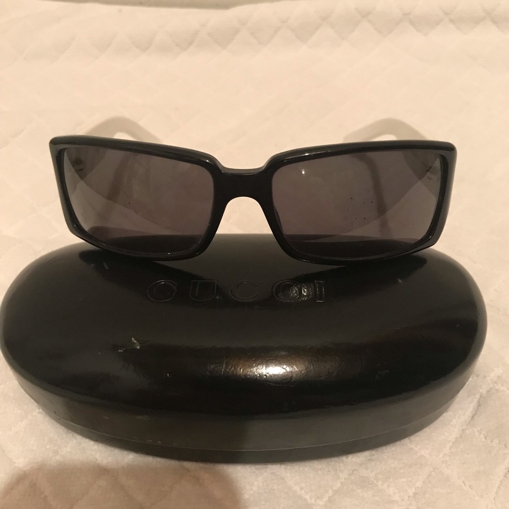 GUCCI sunglasses